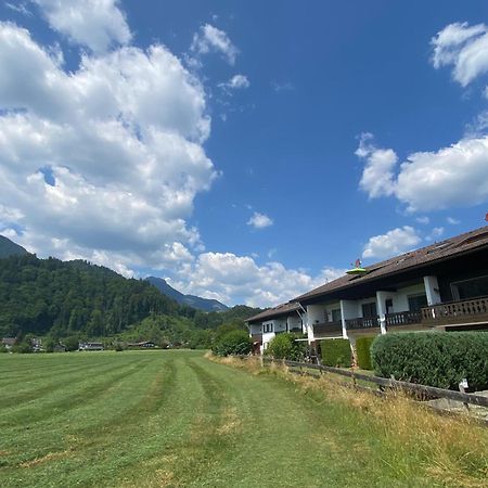Ferienwohnung Kaiserpanorama - Alpenmagie Suites Oberaudorf Exteriör bild